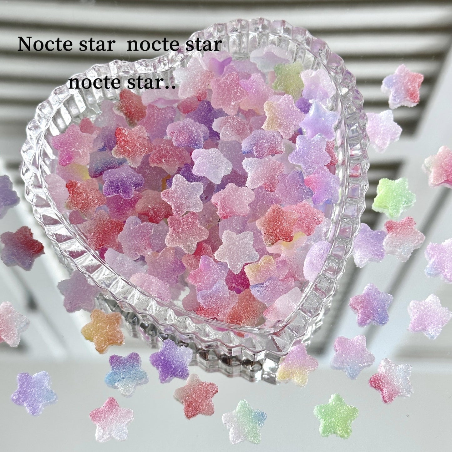 Simulation luminous gradual change love DIY resin accessories