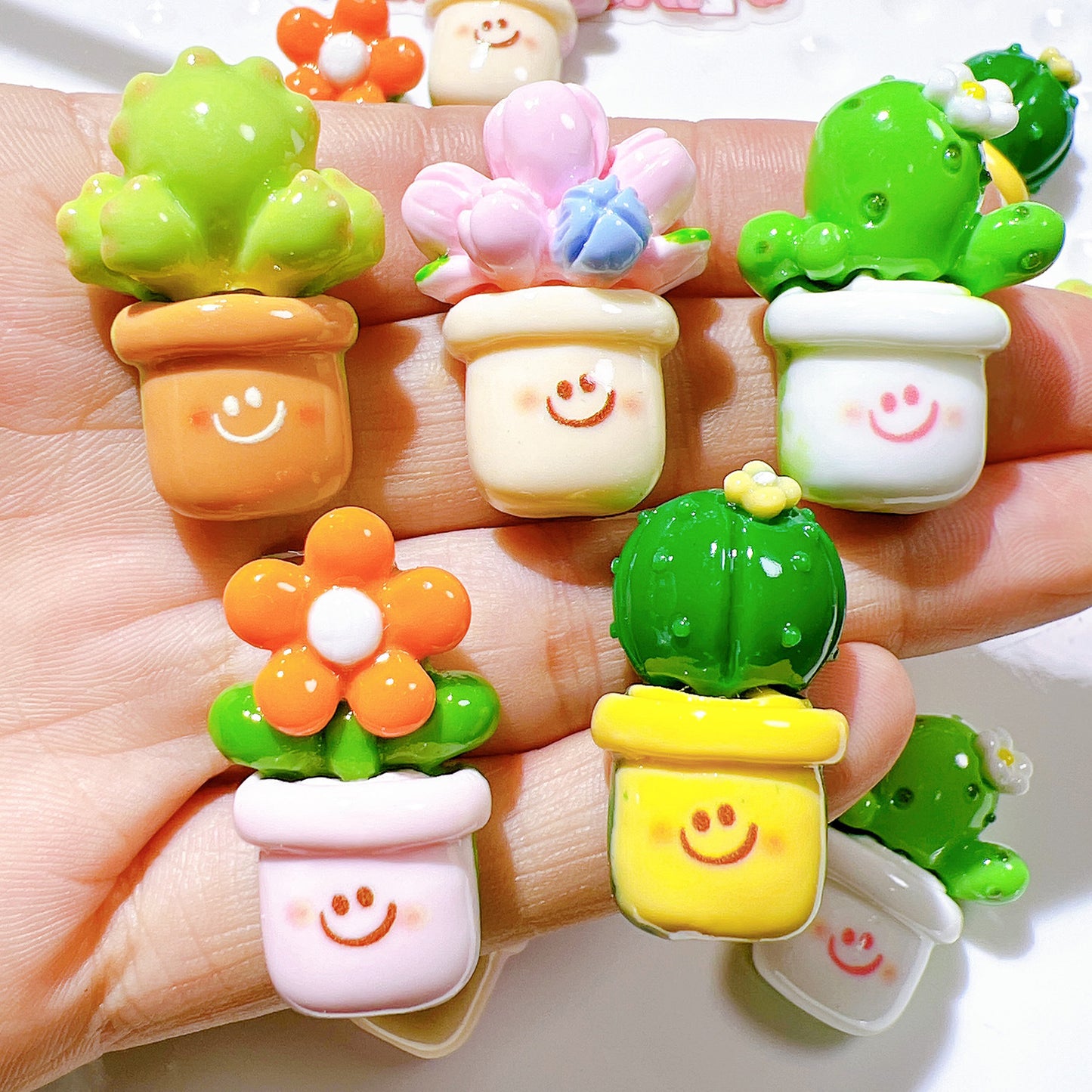 Resin accessories wholesale DIY accessories handmade materials shoe flower water cup sticker cream glue hair accessories patch cactus