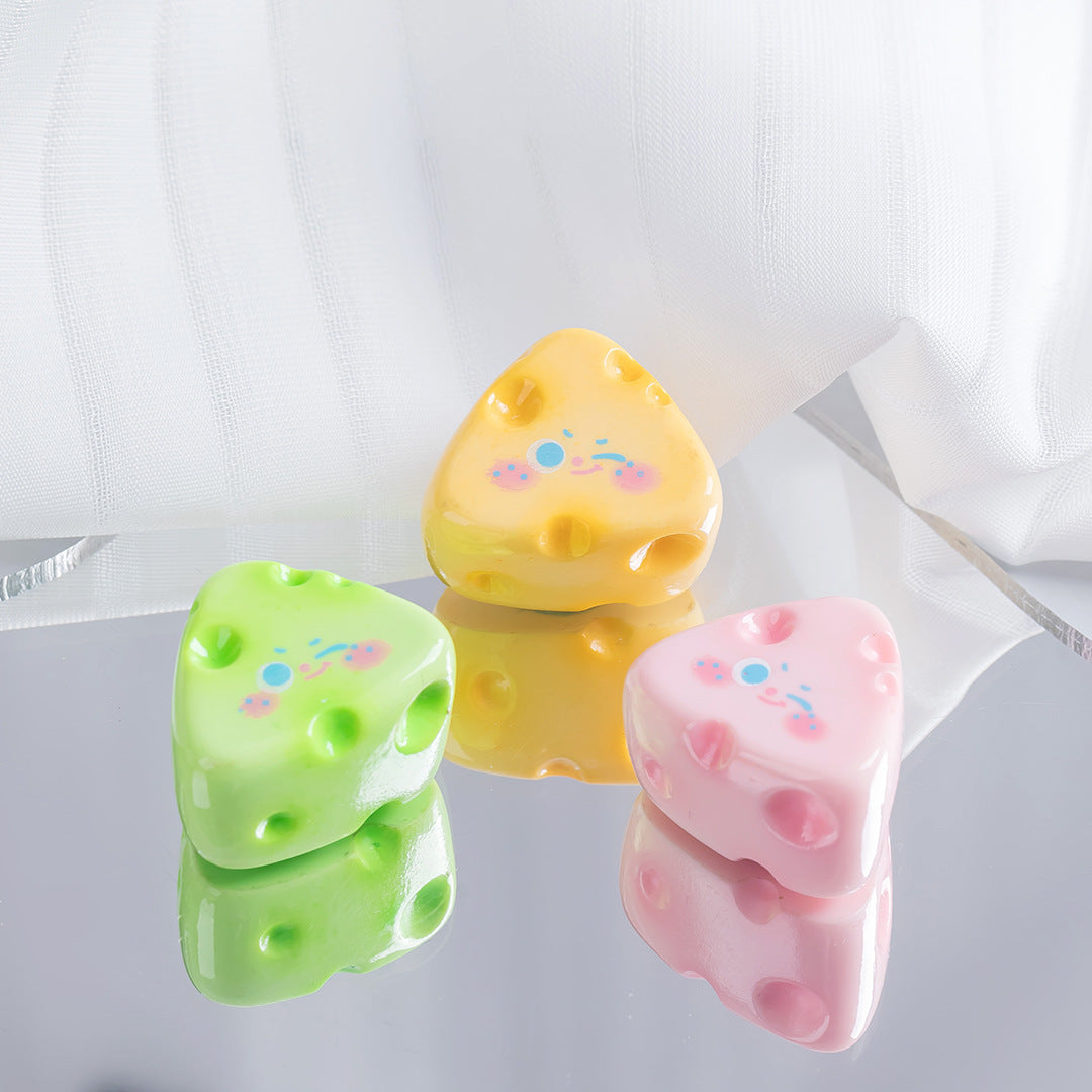 Micro landscape ornament gardening decorative resin handicraft desktop small ornament cute funny little cheese DIY wholesale