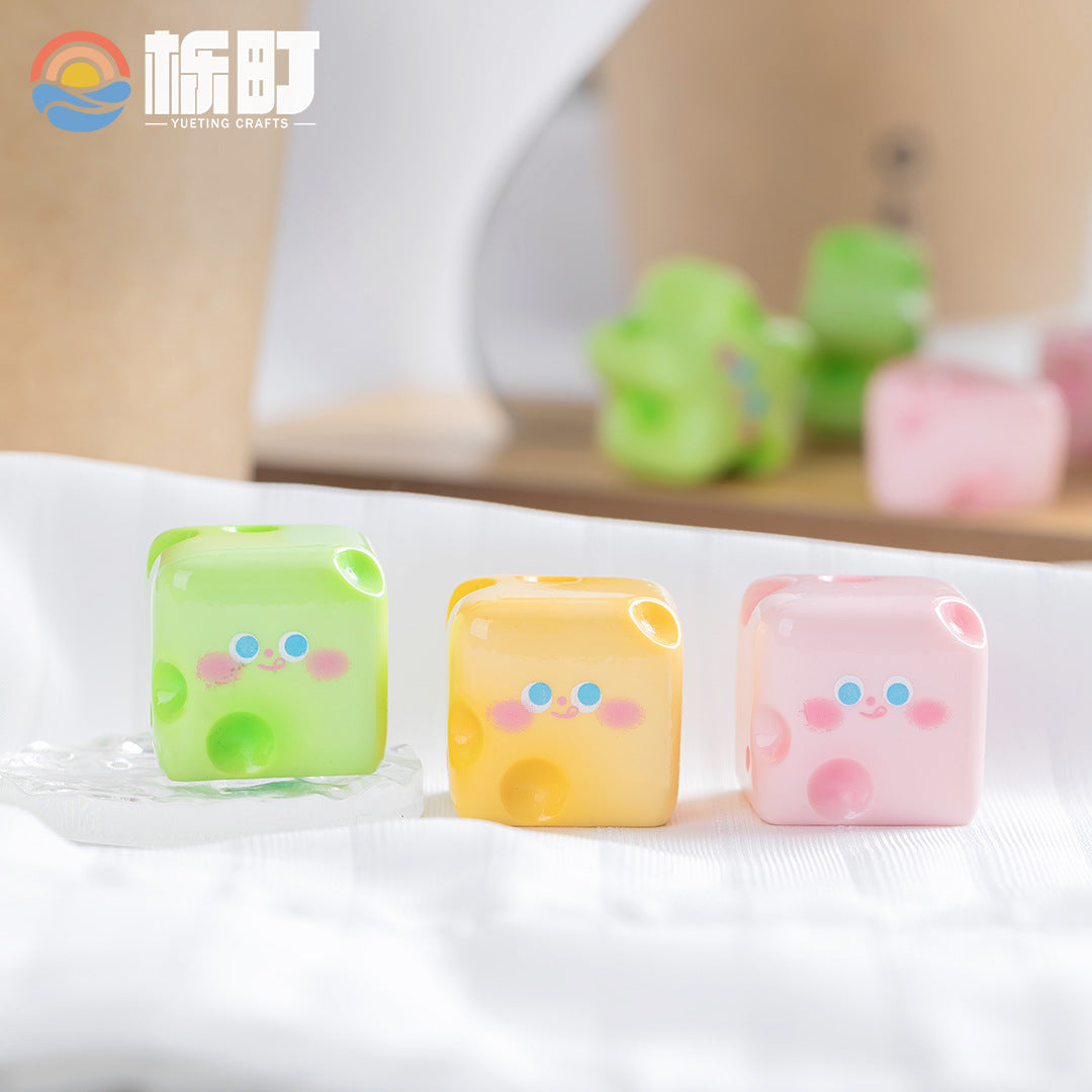 Micro landscape ornament gardening decorative resin handicraft desktop small ornament cute funny little cheese DIY wholesale