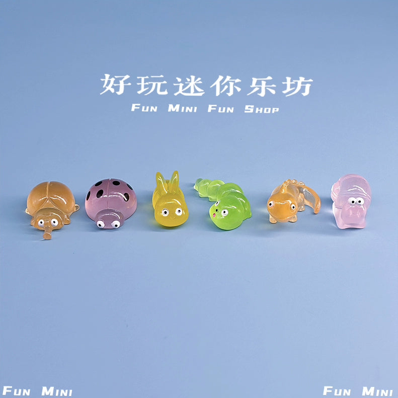 Luminous mini caterpillar simulation small animal